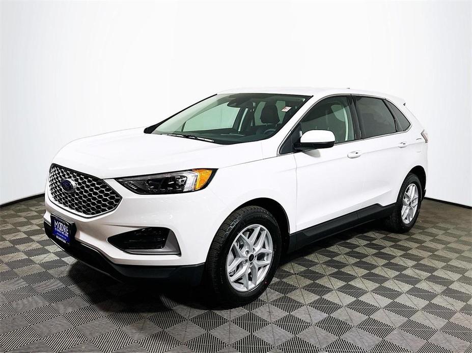 used 2024 Ford Edge car, priced at $32,000