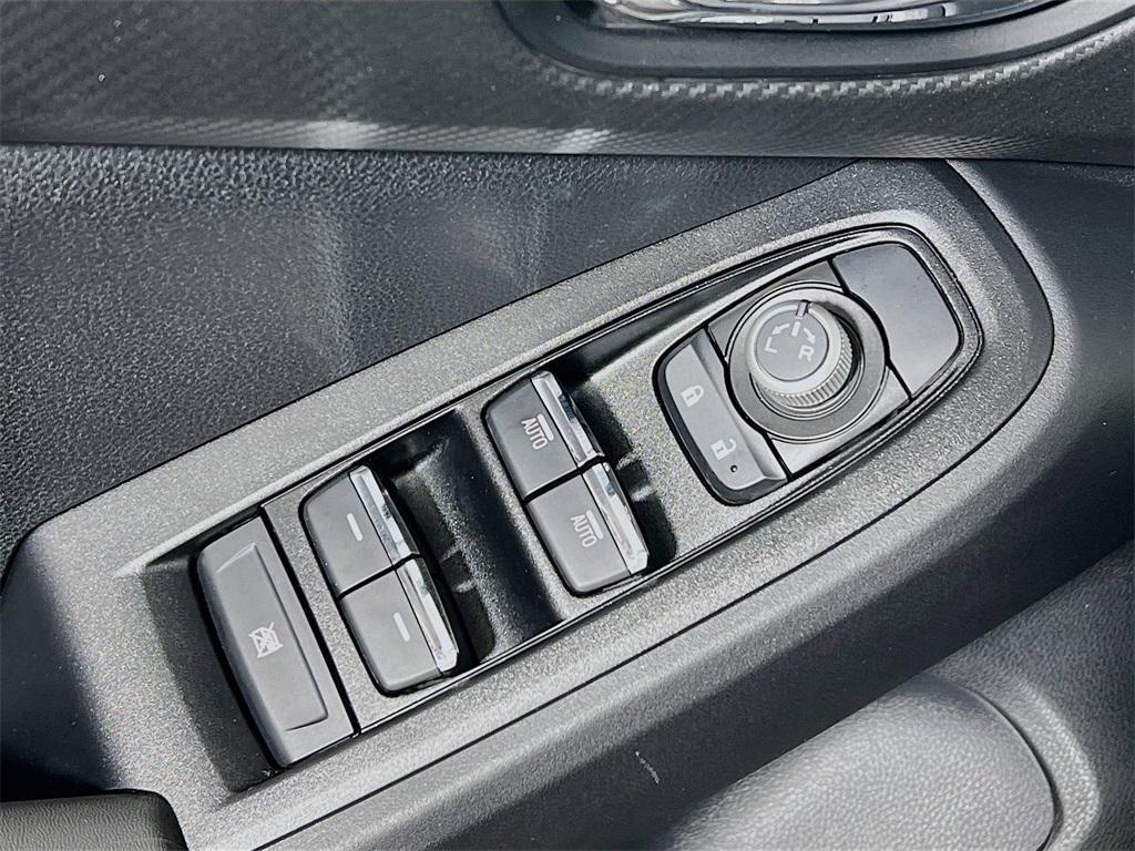 used 2024 Subaru Crosstrek car, priced at $27,900