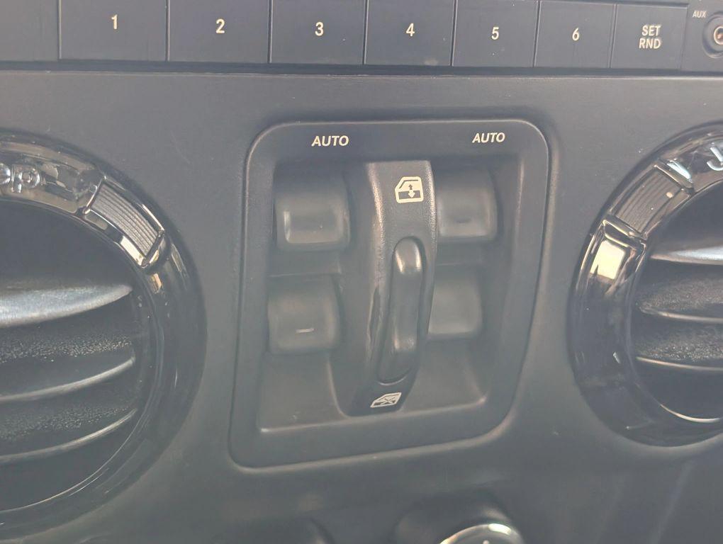 used 2015 Jeep Wrangler Unlimited car, priced at $16,987