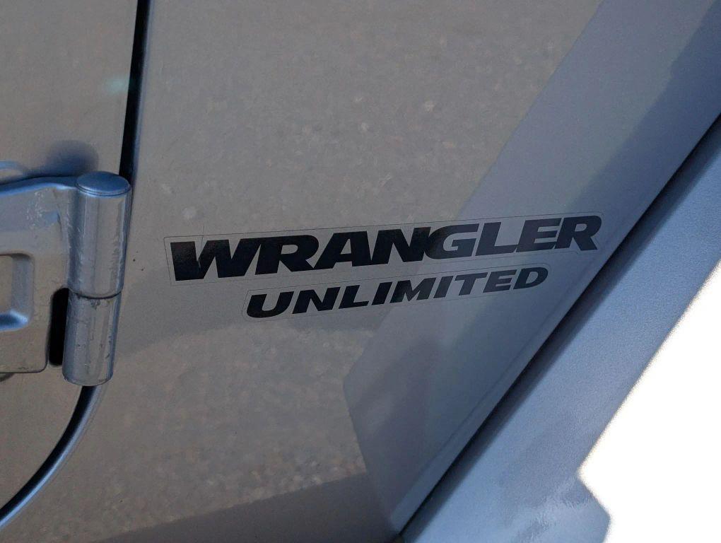 used 2013 Jeep Wrangler Unlimited car, priced at $16,987