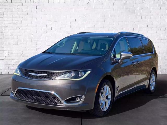 used 2020 Chrysler Pacifica car, priced at $16,788