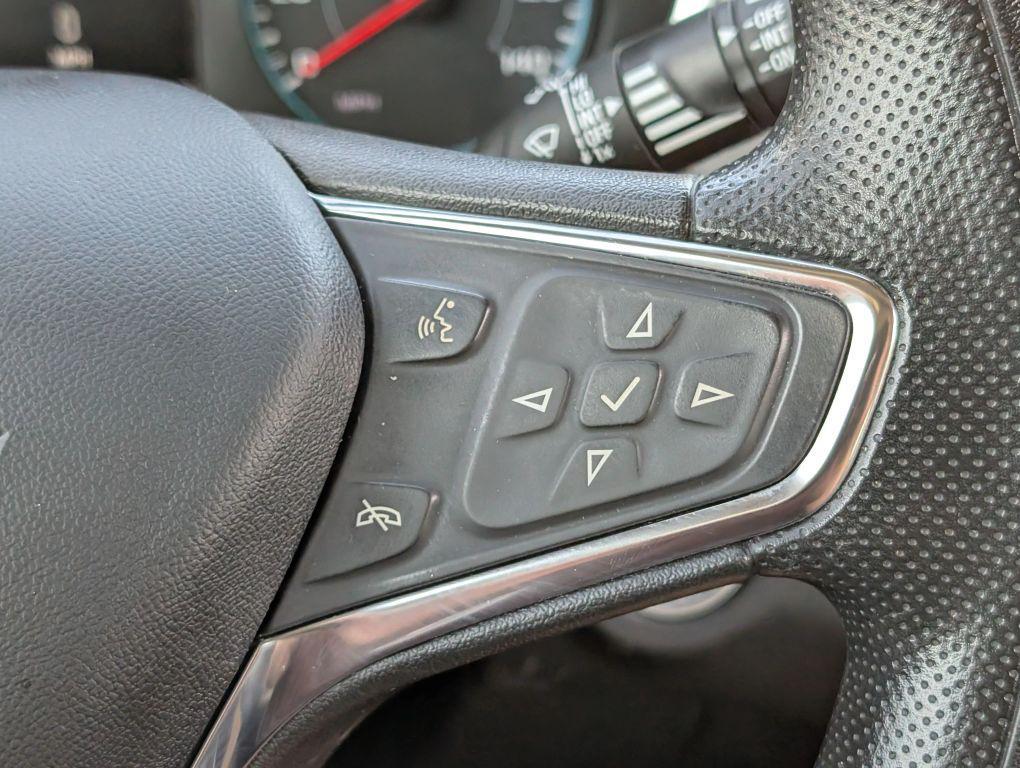 used 2021 Chevrolet Equinox car, priced at $12,487
