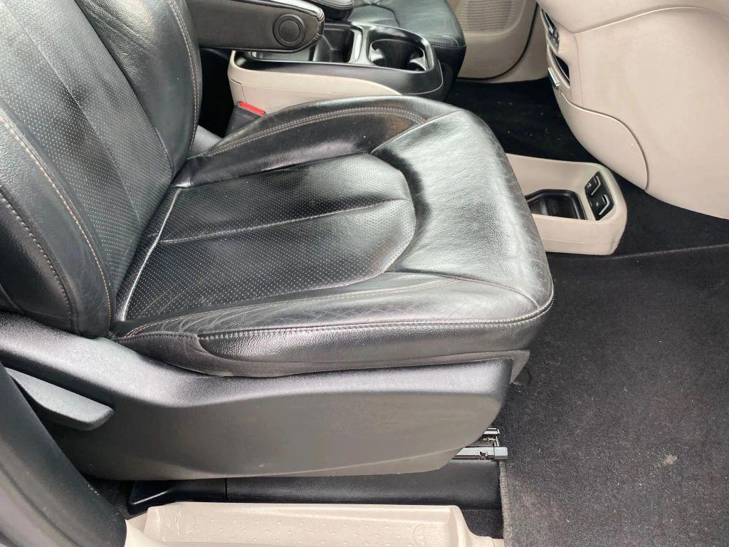 used 2020 Chrysler Pacifica car, priced at $13,999