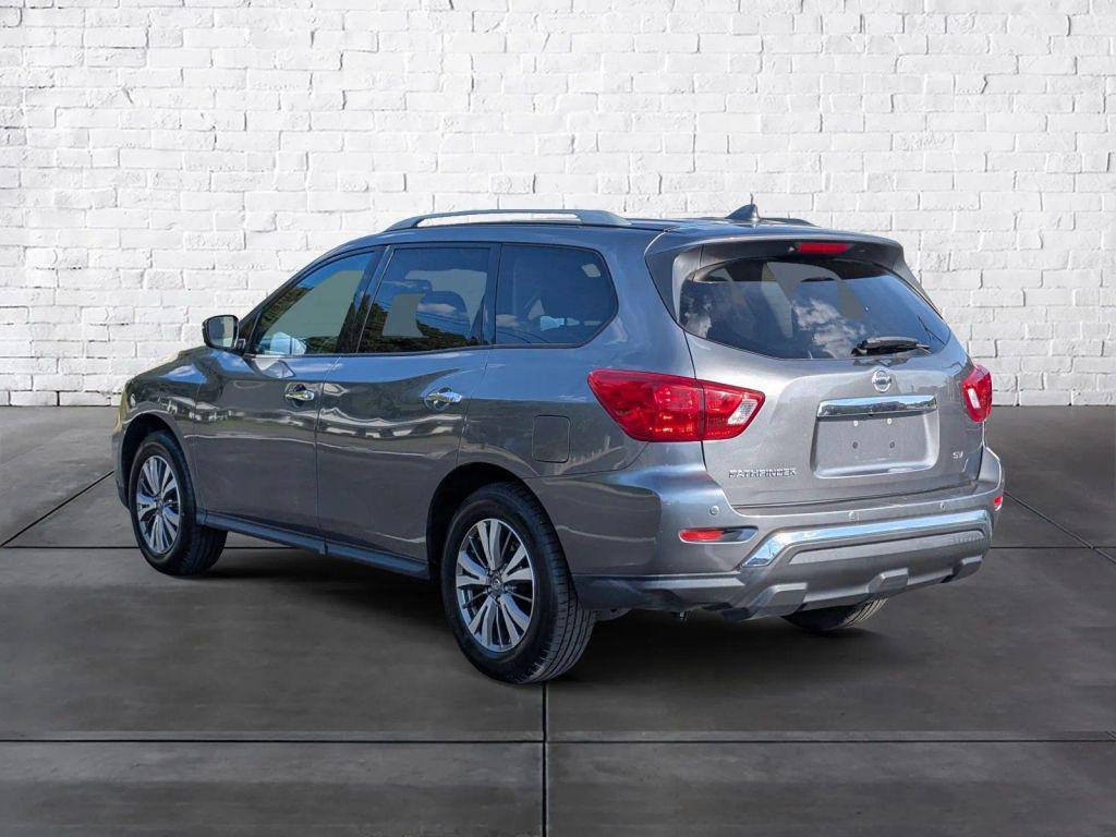 used 2020 Nissan Pathfinder car, priced at $13,787