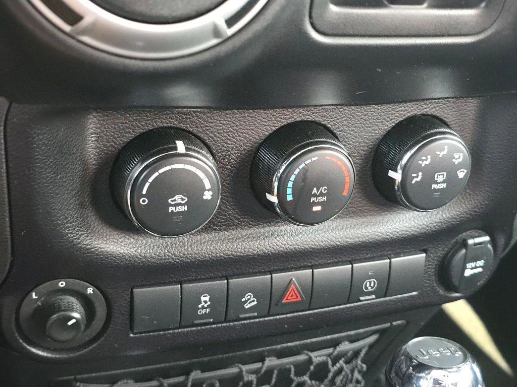 used 2016 Jeep Wrangler Unlimited car, priced at $15,987