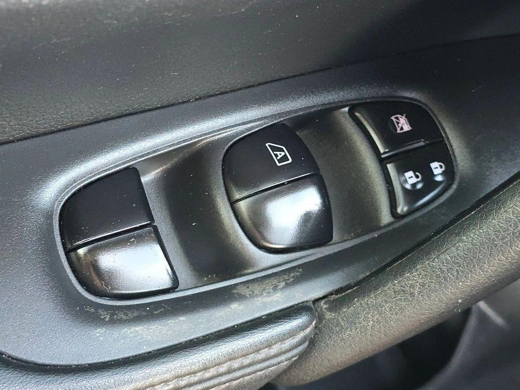 used 2020 Nissan Rogue car, priced at $12,797