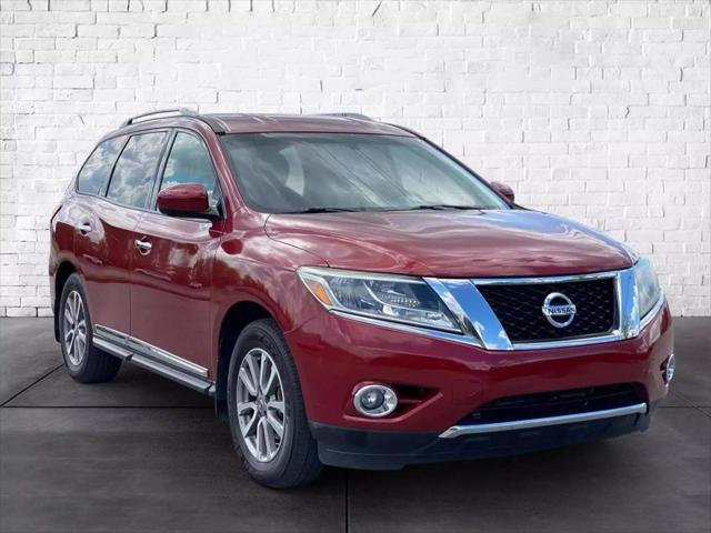 used 2015 Nissan Pathfinder car, priced at $11,888