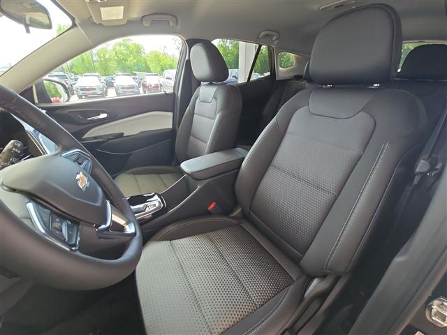 new 2025 Chevrolet Trax car, priced at $24,690
