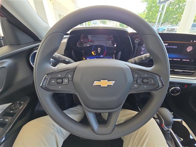 new 2025 Chevrolet Trax car, priced at $24,095