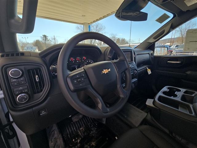 new 2025 Chevrolet Silverado 2500 car, priced at $52,270