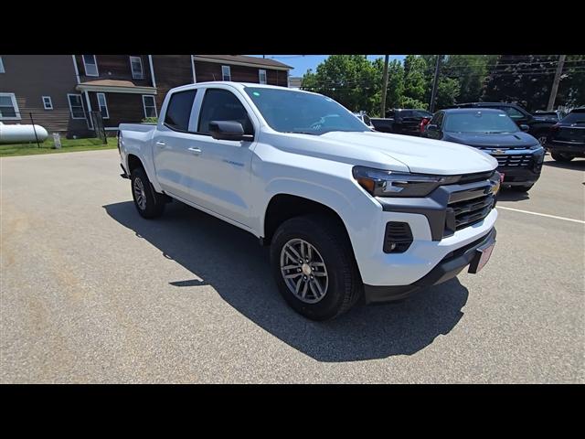 new 2025 Chevrolet Colorado car, priced at $43,365