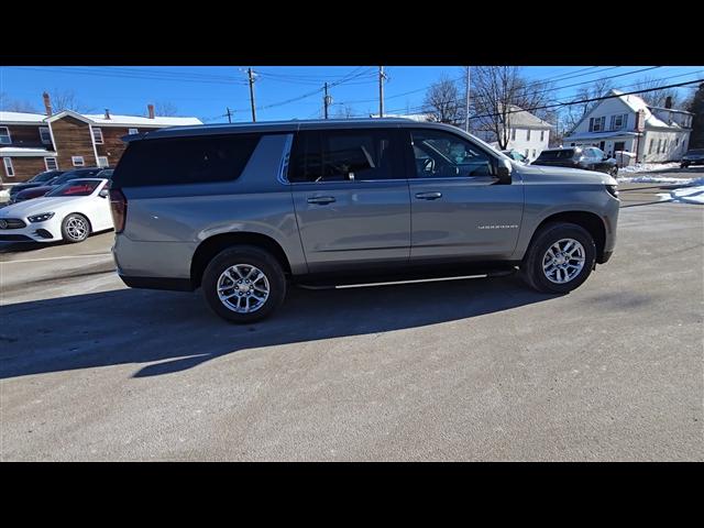 new 2025 Chevrolet Suburban car, priced at $66,495