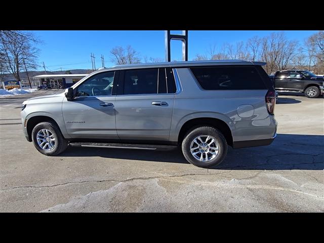 new 2025 Chevrolet Suburban car, priced at $66,495