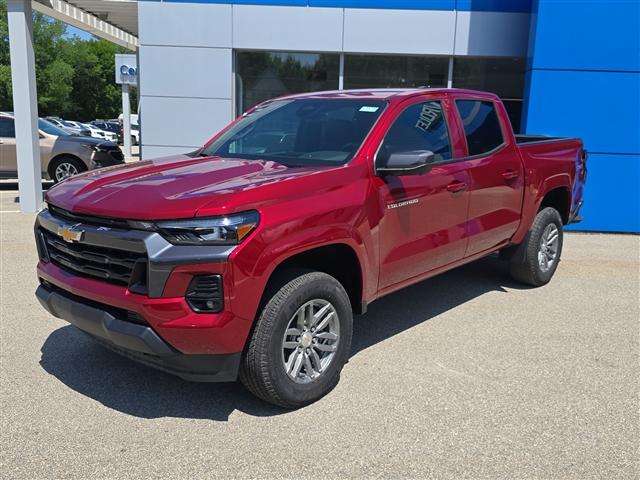 new 2025 Chevrolet Colorado car, priced at $43,860