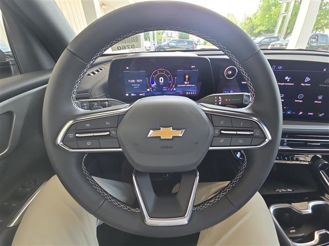 new 2025 Chevrolet Traverse car, priced at $45,195