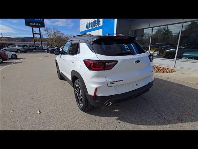 new 2025 Chevrolet TrailBlazer car, priced at $34,325