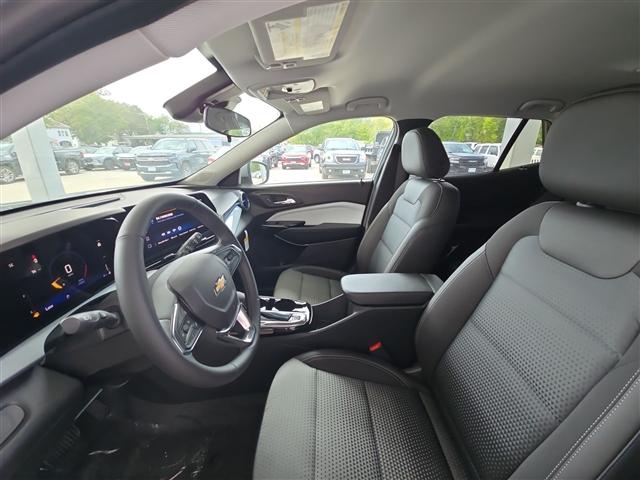 new 2026 Chevrolet Trax car, priced at $25,090