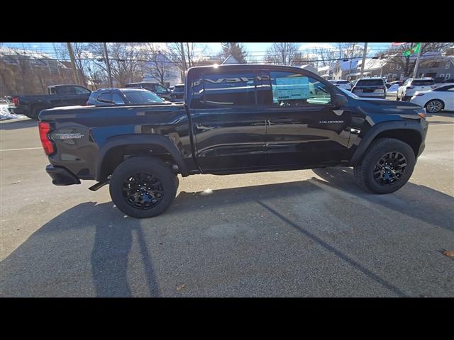 new 2024 Chevrolet Colorado car, priced at $40,885