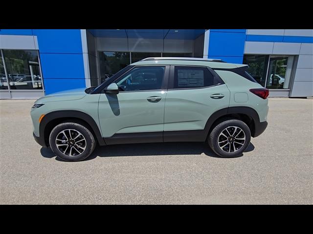 new 2026 Chevrolet TrailBlazer car, priced at $28,780