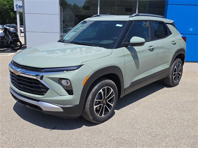 new 2026 Chevrolet TrailBlazer car, priced at $28,780