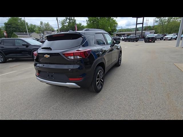 new 2025 Chevrolet TrailBlazer car, priced at $31,675