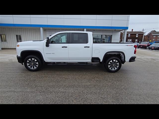 used 2022 Chevrolet Silverado 2500 car, priced at $43,983