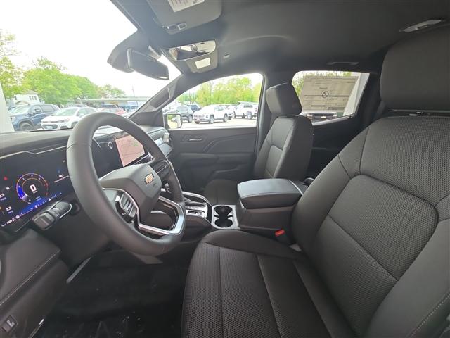 new 2025 Chevrolet Colorado car, priced at $40,890