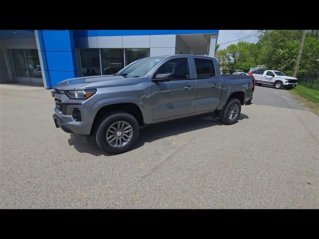 new 2025 Chevrolet Colorado car, priced at $40,890