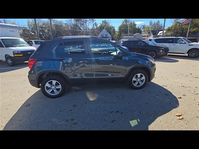 used 2022 Chevrolet Trax car, priced at $18,983