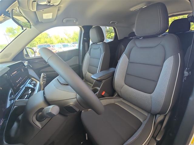 new 2026 Chevrolet TrailBlazer car, priced at $29,380