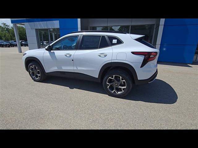 new 2025 Chevrolet Trax car, priced at $24,690