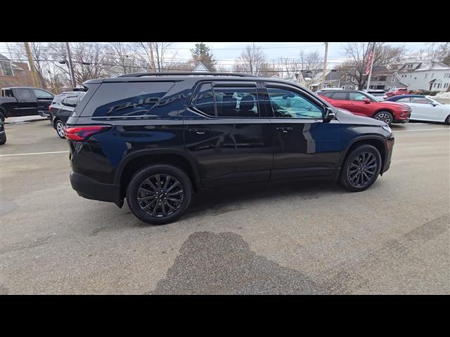 used 2022 Chevrolet Traverse car, priced at $37,983