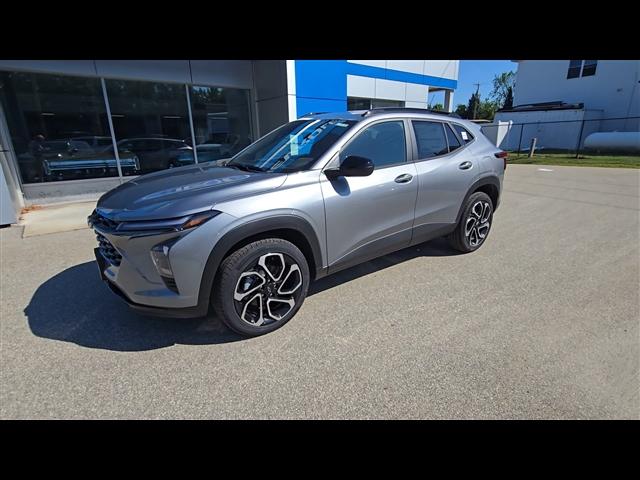 new 2025 Chevrolet Trax car, priced at $26,790