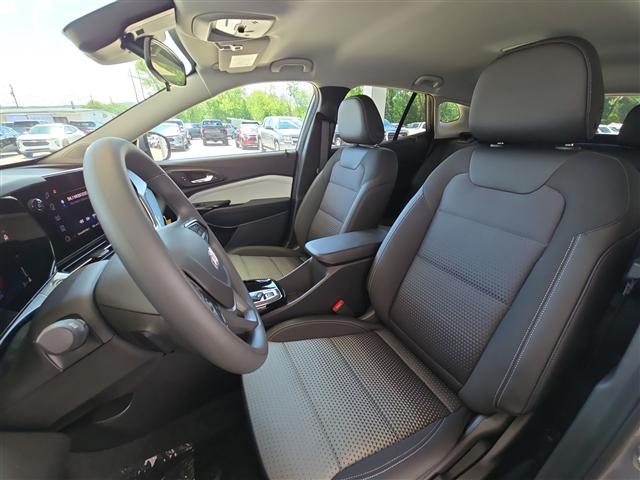 new 2025 Chevrolet Trax car, priced at $24,095