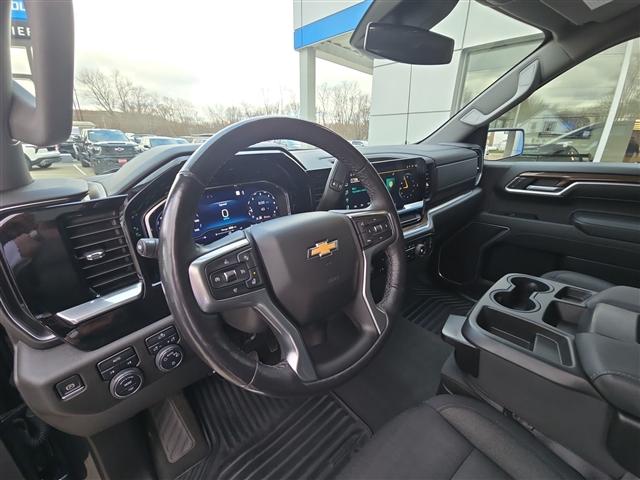 used 2022 Chevrolet Silverado 1500 car, priced at $40,983