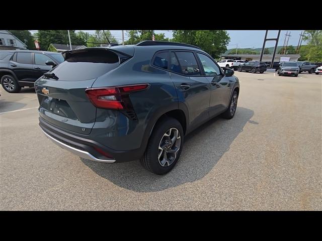 new 2025 Chevrolet Trax car, priced at $24,940