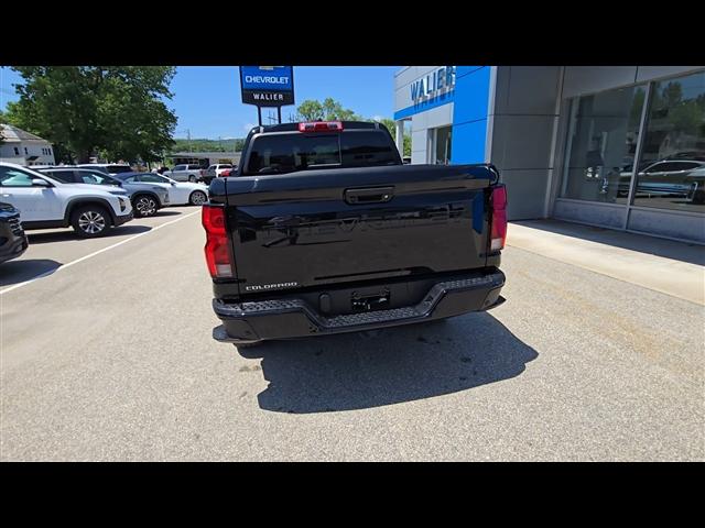 new 2025 Chevrolet Colorado car, priced at $43,365