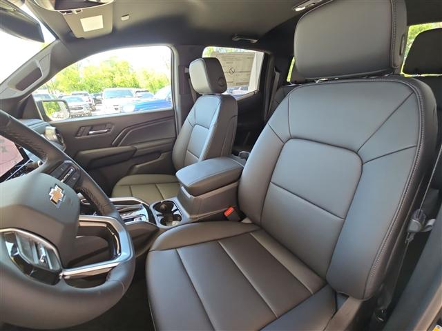 new 2025 Chevrolet Colorado car, priced at $43,365