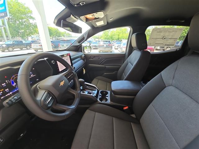 new 2025 Chevrolet Colorado car, priced at $36,895
