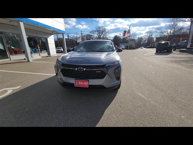 new 2024 Chevrolet Trax car, priced at $23,195