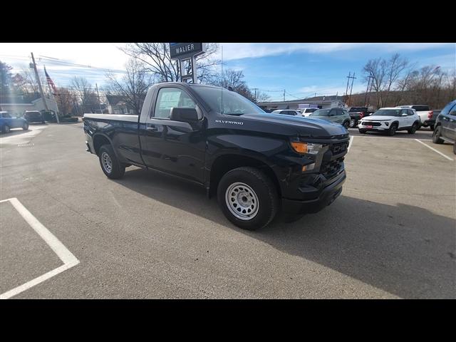 new 2024 Chevrolet Silverado 1500 car, priced at $37,870