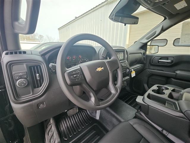 new 2024 Chevrolet Silverado 1500 car, priced at $37,870