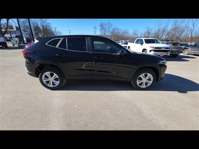 new 2024 Chevrolet Trax car, priced at $21,495