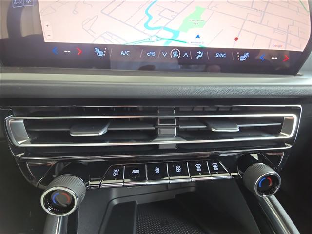 new 2025 Chevrolet Traverse car, priced at $44,195