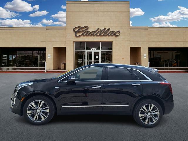 new 2025 Cadillac XT5 car, priced at $53,105