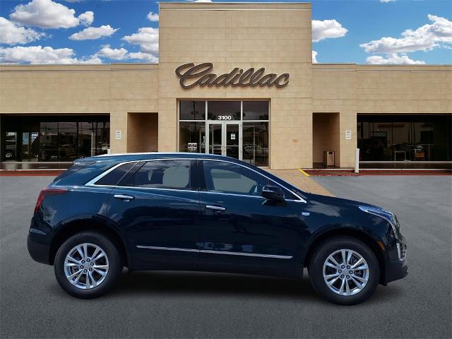 new 2024 Cadillac XT5 car, priced at $45,125