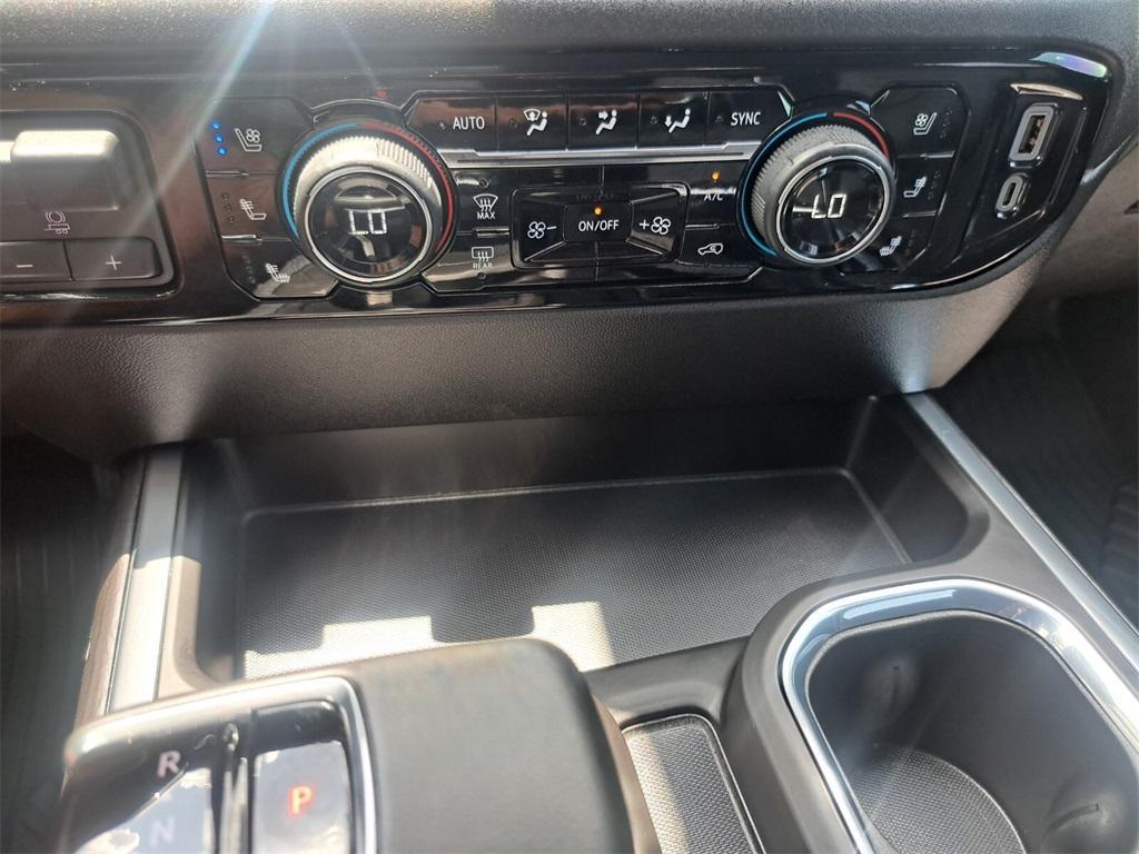used 2024 Chevrolet Silverado 1500 car, priced at $55,281