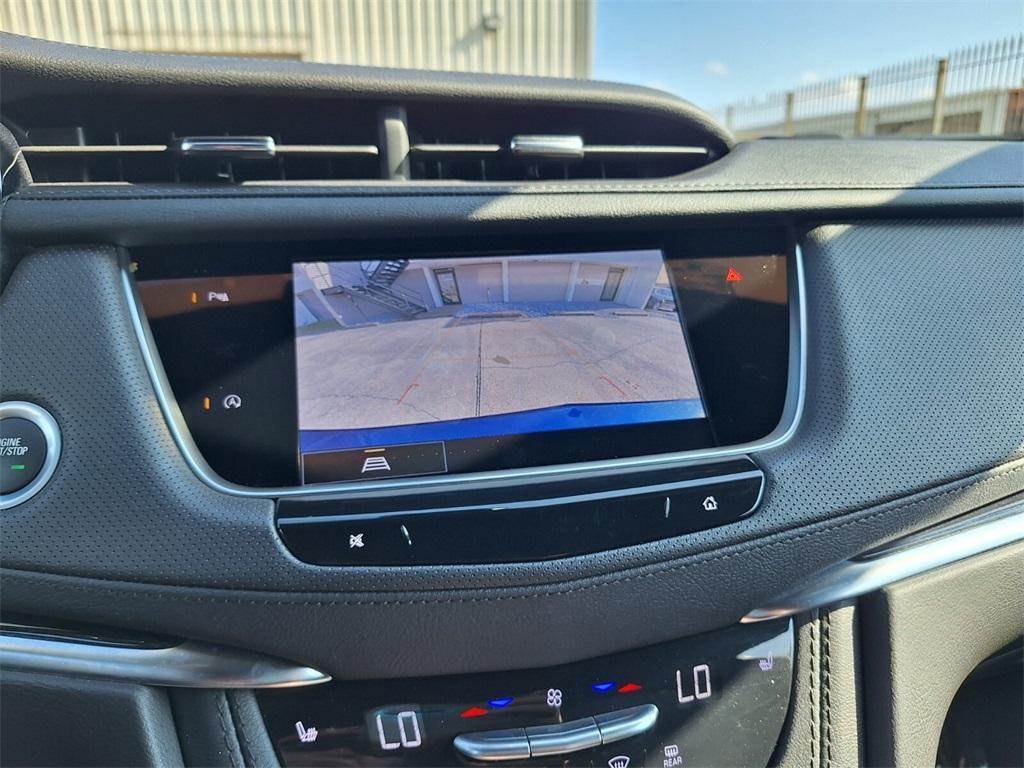 used 2024 Cadillac XT5 car, priced at $38,732