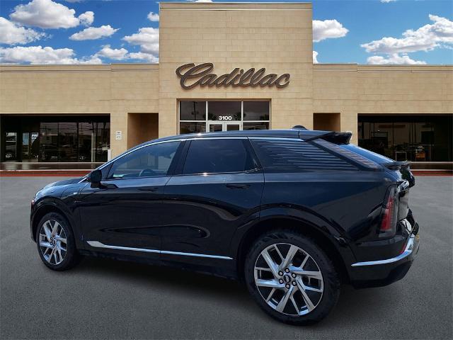 new 2025 Cadillac OPTIQ car, priced at $54,840