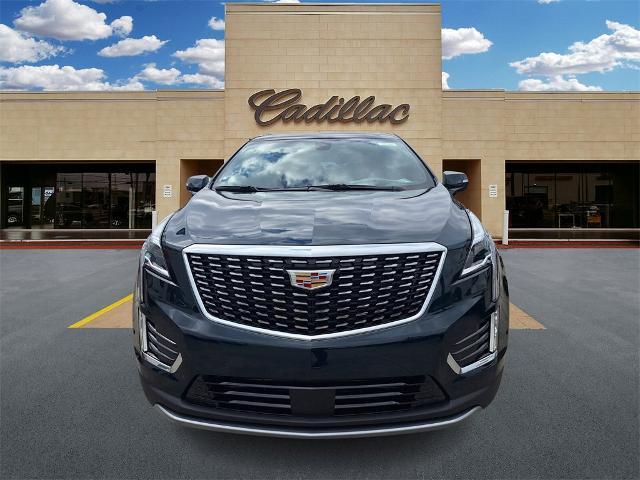 new 2025 Cadillac XT5 car, priced at $55,550